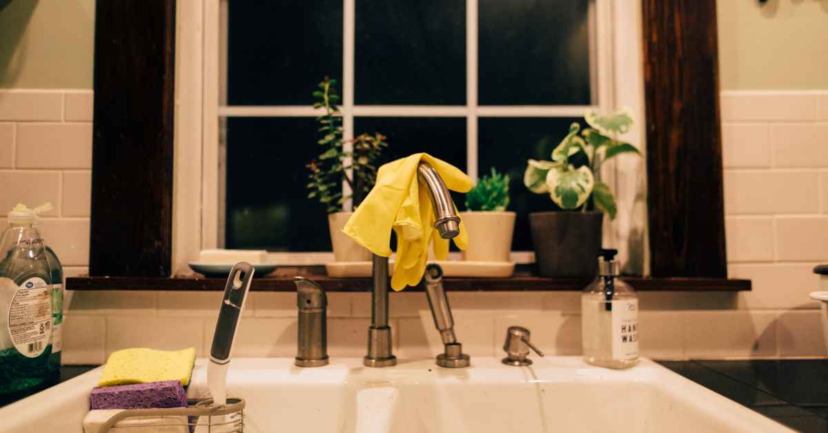 kitchen windows over sink featured 